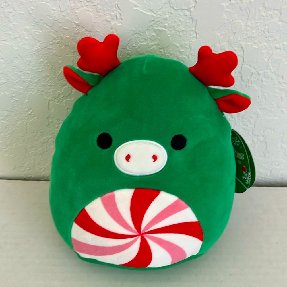 8” Zumir Green Moose w/Peppermint Swirl Squishmallow